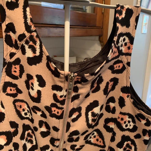 InLuv animal print dress. Worn once.‎ - Picture 3 of 5
